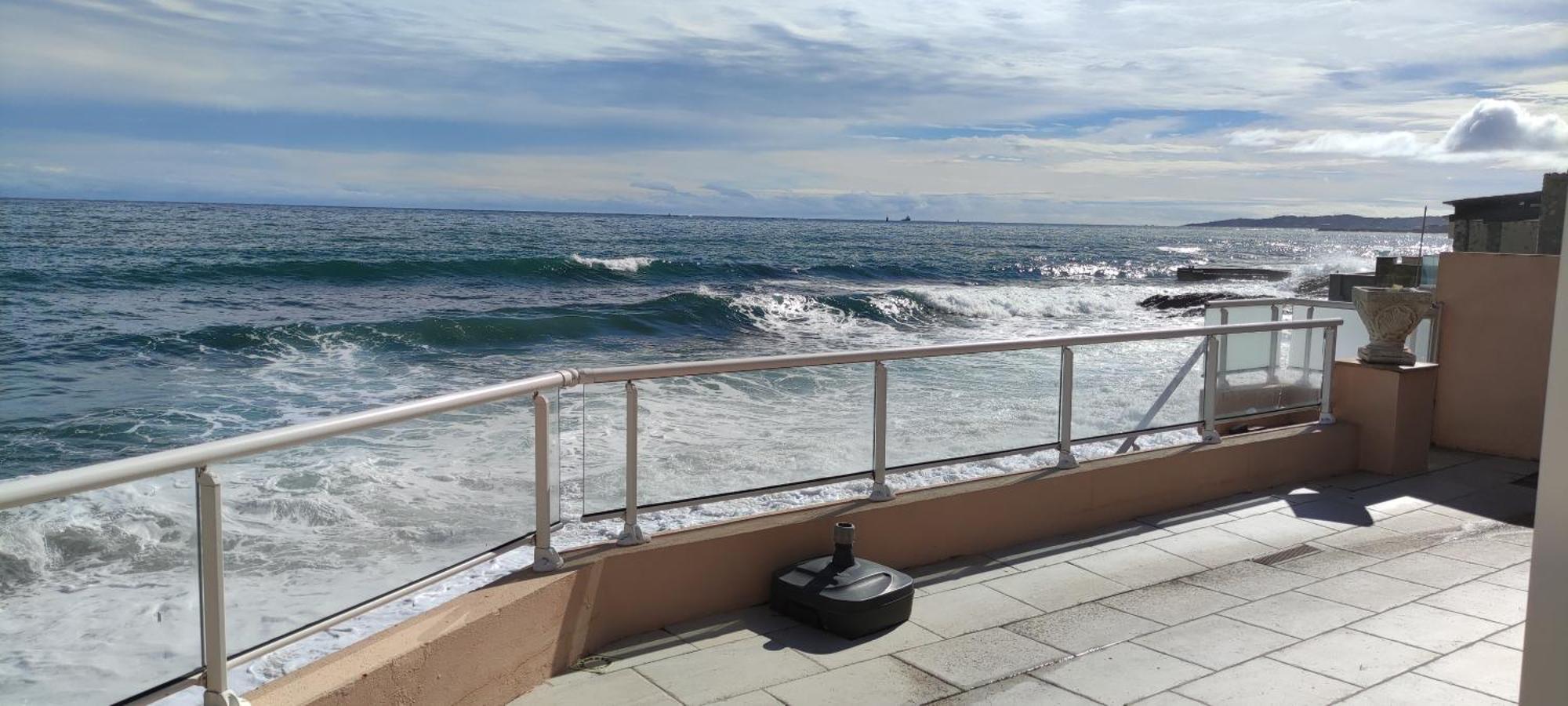 Villa Sur La Plage Sainte Maxime Exteriér fotografie